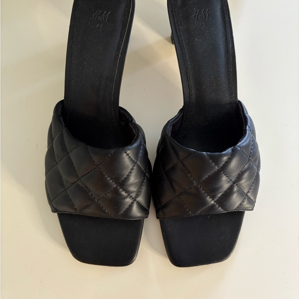 H&M Black Quilted Women's Heeled Sandals - Picture 4 of 9